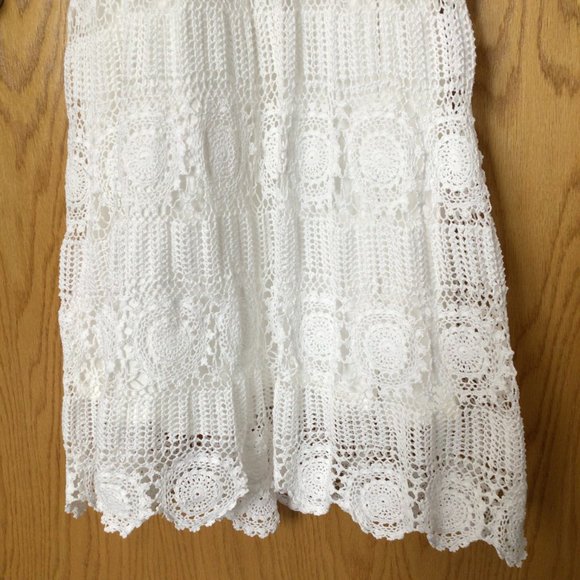 Stunning Irish Made White Crocheted Dress - Picture 4 of 6